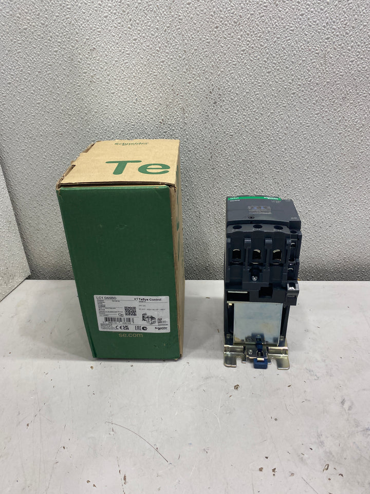 Schneider Electric 3 Pole Contractor LC1D65BD