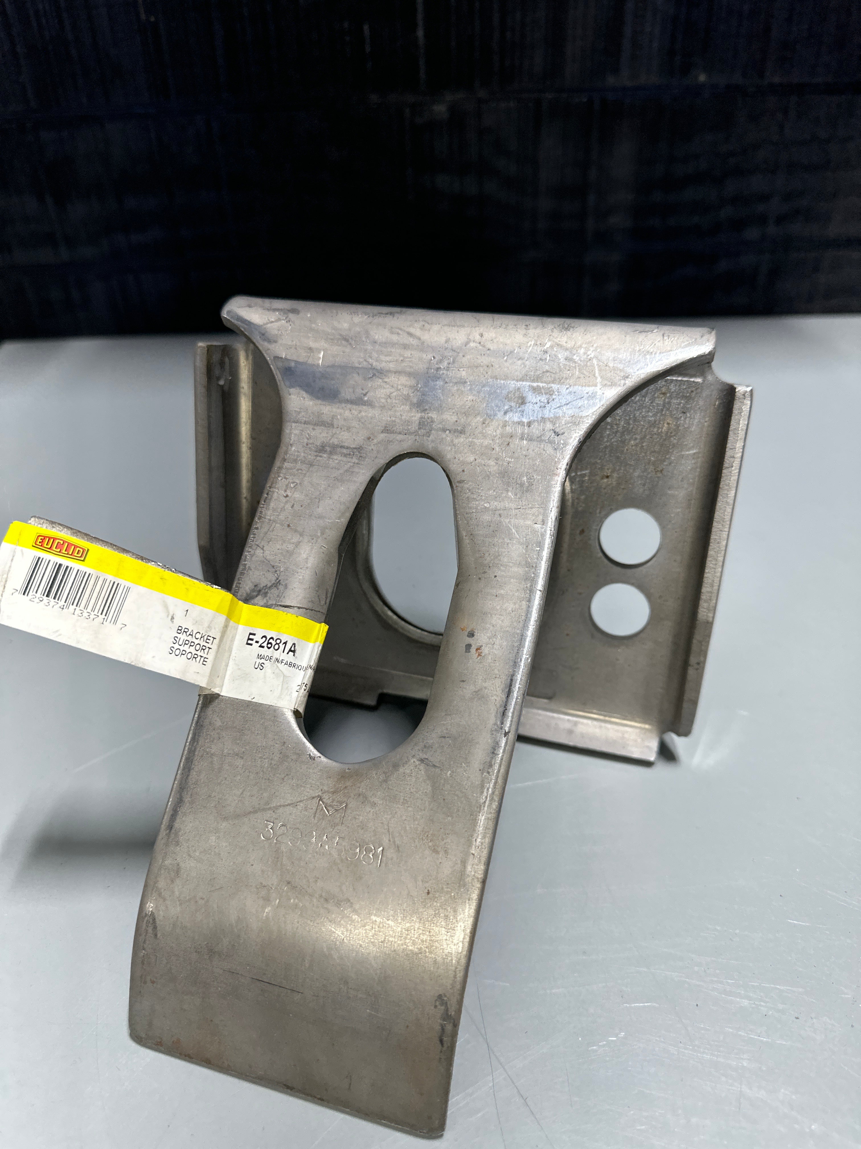 Euclid, Bracket, E-2681A