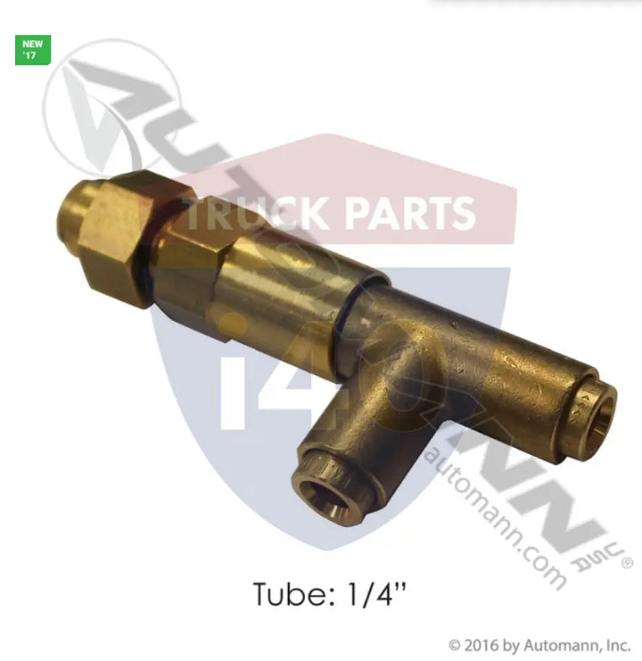 8079457 Brass PLC T-Nipple Fitting Volvo - Specialty Fittings