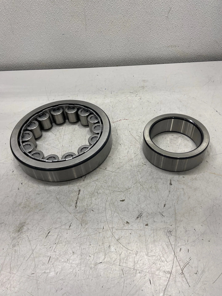 SKF Cylindrical Roller Bearing 110x240x50mm NU322 ECJ