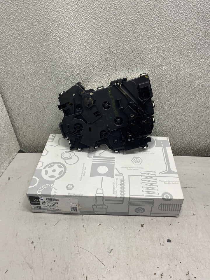 Mercedes Benz A4477301802 Door Lock