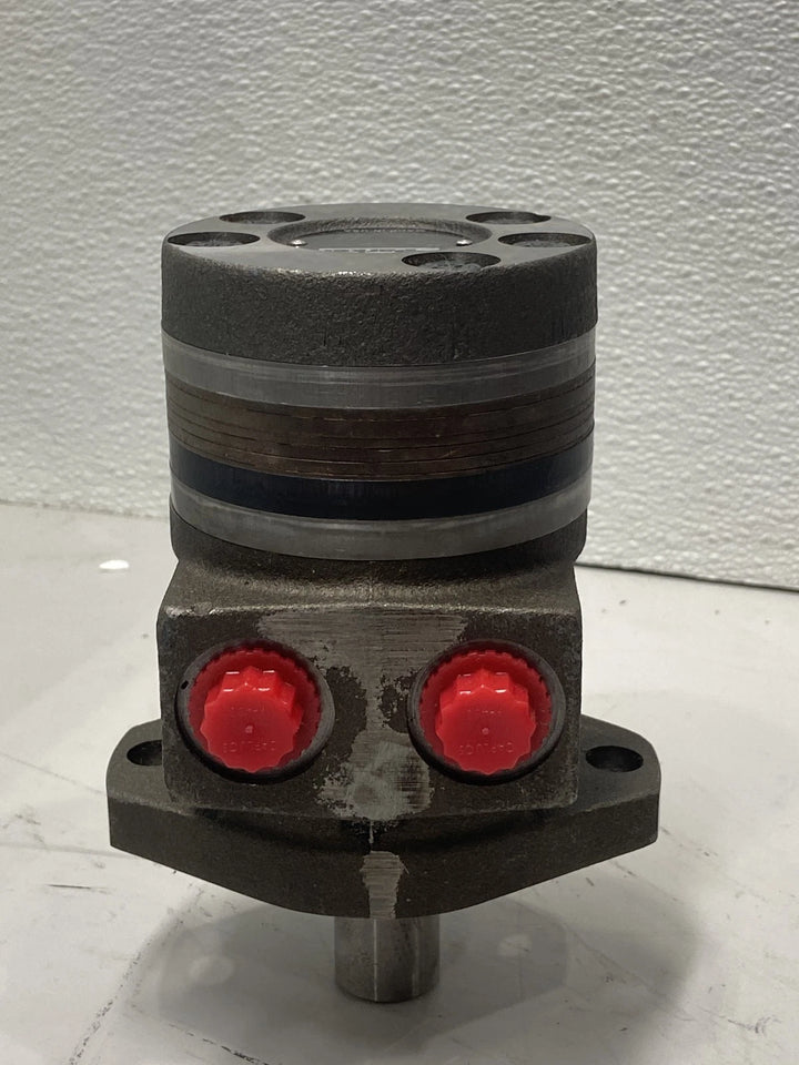 Parker TB0045AP100AAAB Hydraulic Motor TB Series 1" Keyed Shaft 2-Bolt