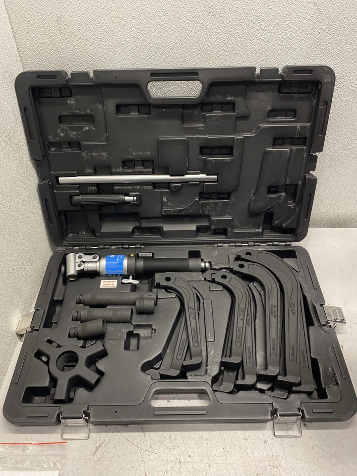 SKF Hydraulic Jaw Puller Kit TMHP 10