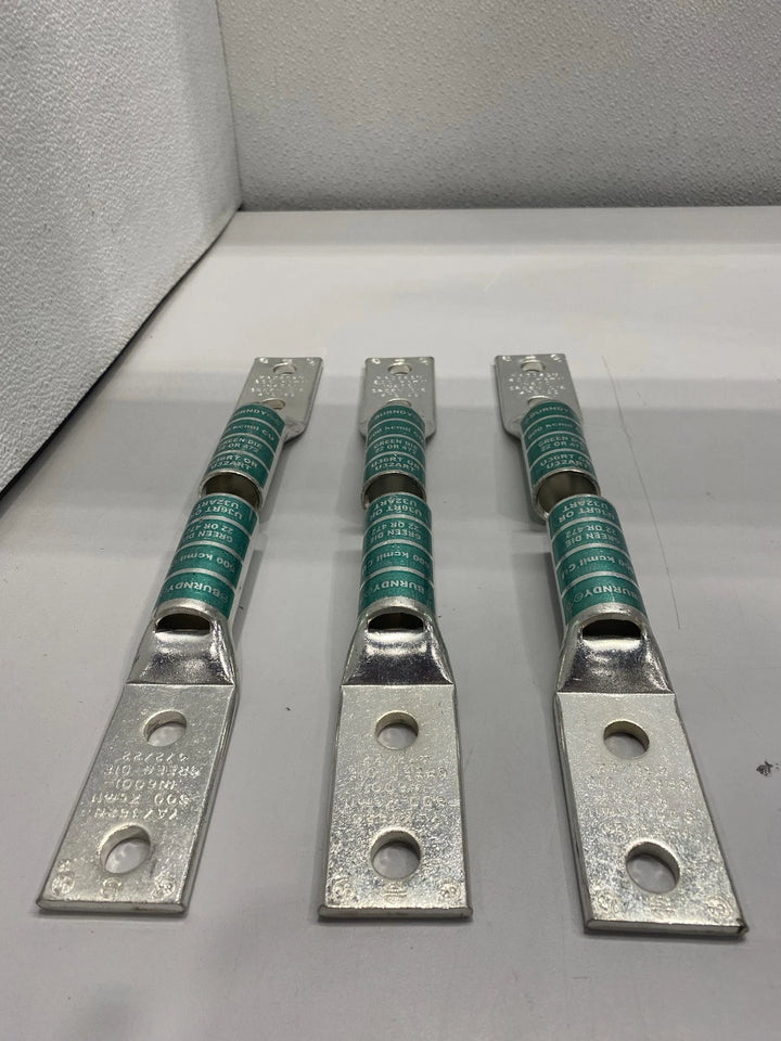Box of 6 Burndy 2 Hole Lug Long Barrel 600MCM 1/2 Inch Bolt 1 3/4" Ctr 25019167