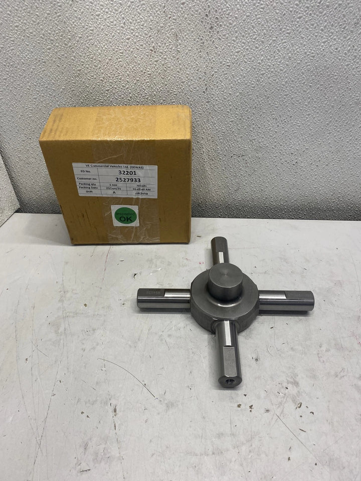 CAT 252-7933 Differential Bevel Gear Spider