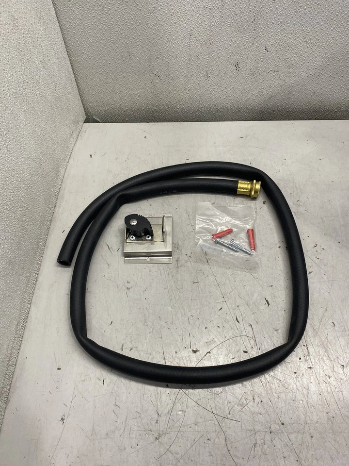 FIAT Products 30 in. Hose and Hose Bracket 832AA000 Lot of 8