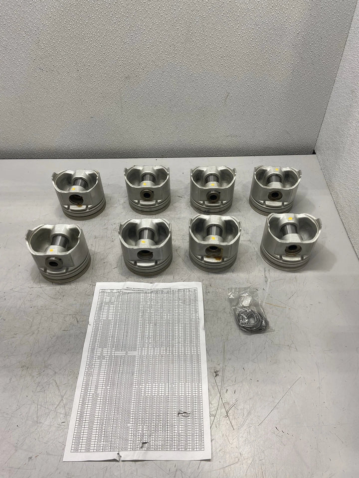 Box of 8 Mahle Engine Pistons S2242897
