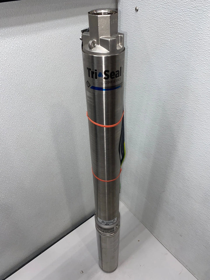 Franklin Electric 3200 Series Submersible Well Pump 10FRD15S4 2W230