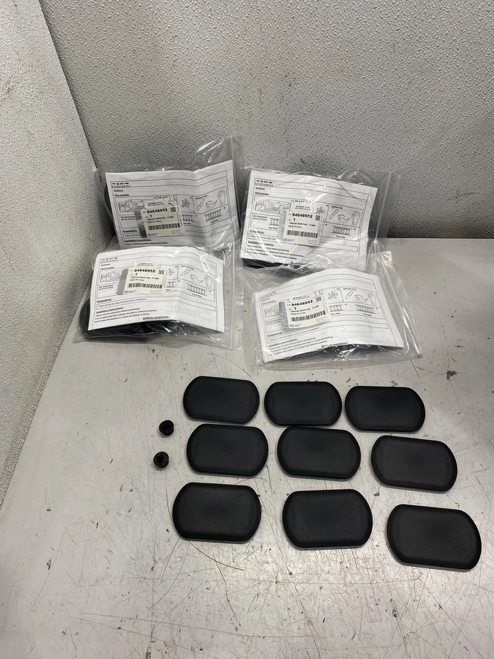 GM Parts Lot of 4 84648952 Attachment Kit for Bedline