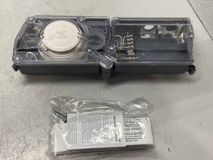 Honeywell Fire-Lite Duct Smoke Detector D365PL