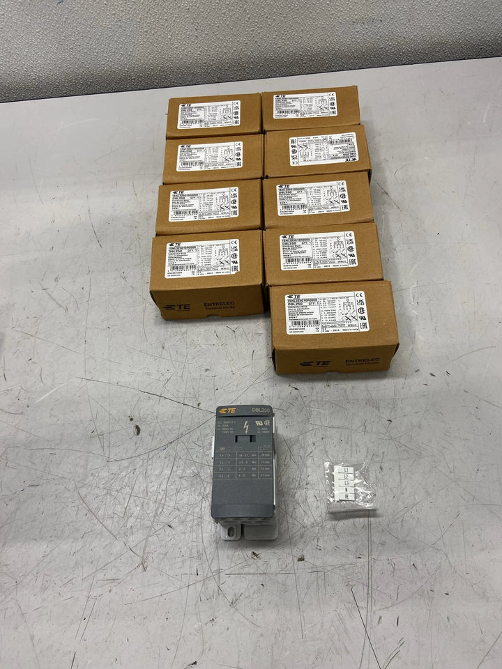 Box of 10 TE Entrelec Power Distribution Blocks 1SNL325010R0000