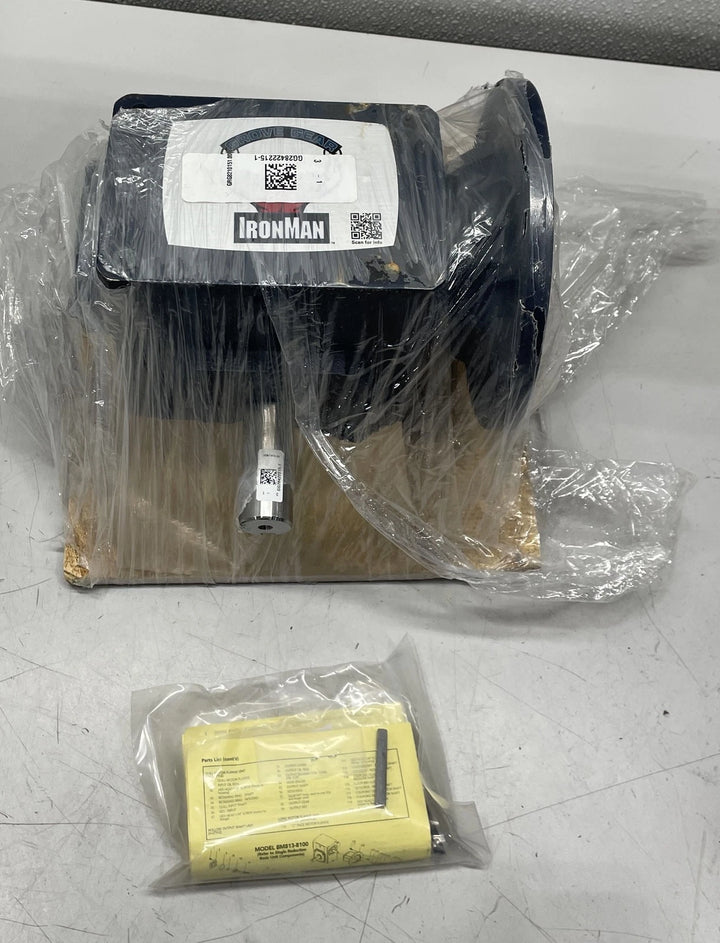 Grove Gear Ironman Right Angle Gear Reducer GRG-BMQ821-30-L-140