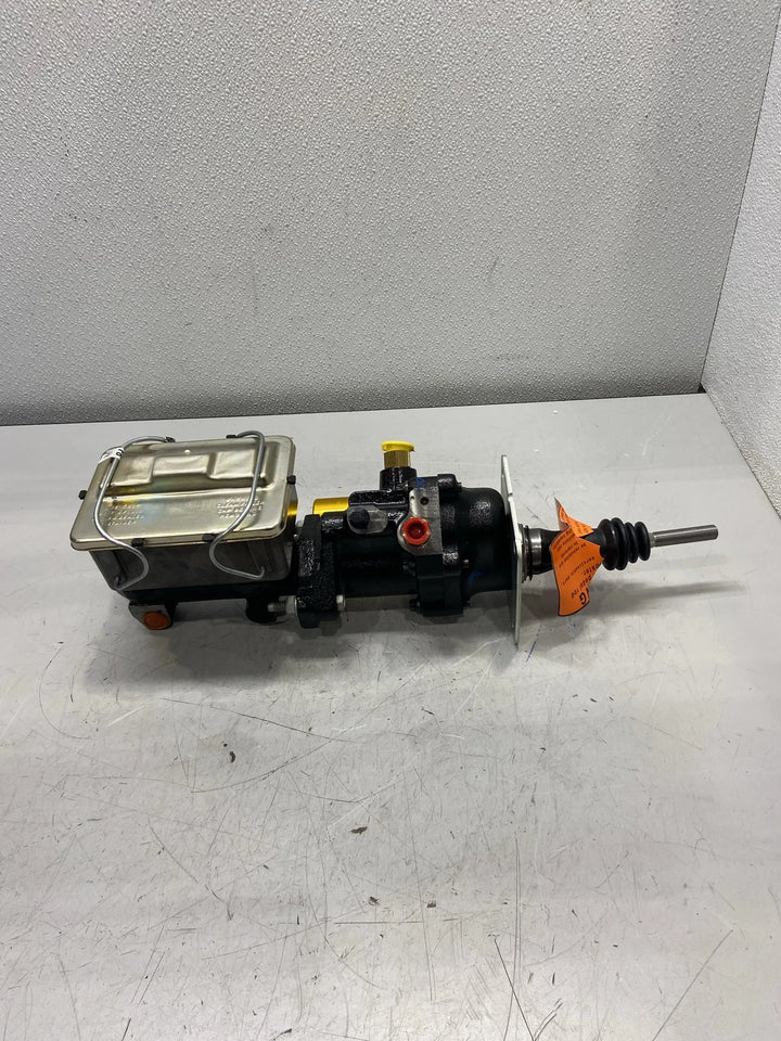 Bosch Brake Booster And Master Cylinder 02040A2880