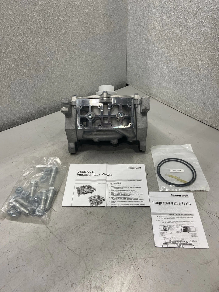 Honeywell Gas Valve Large Body Valve Train V5097C1018/U