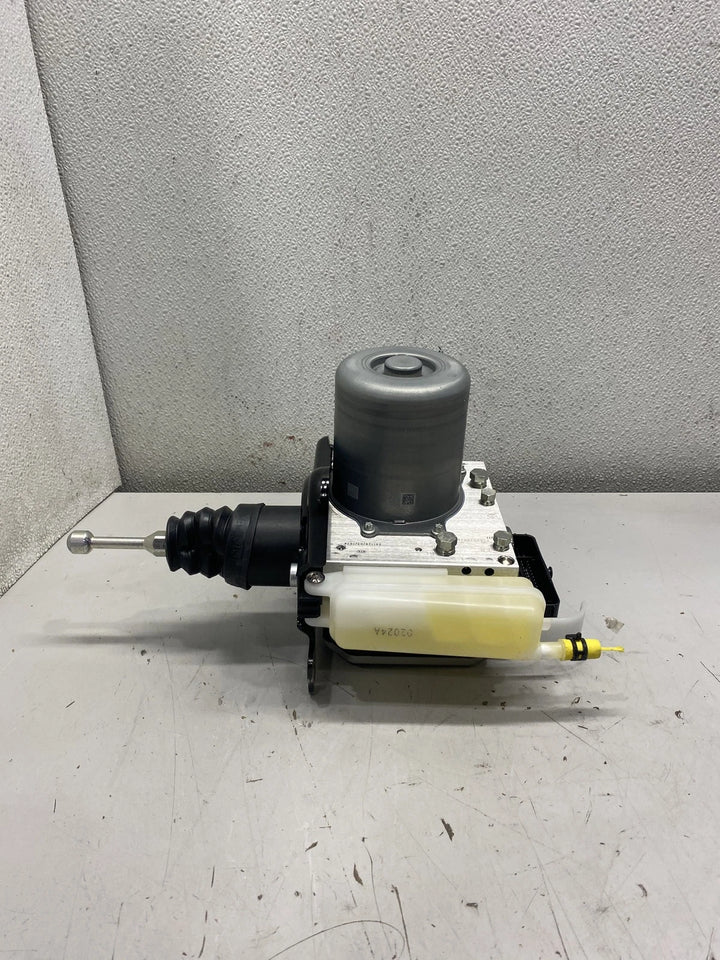GM Parts Master Cylinder Assembly 42863277