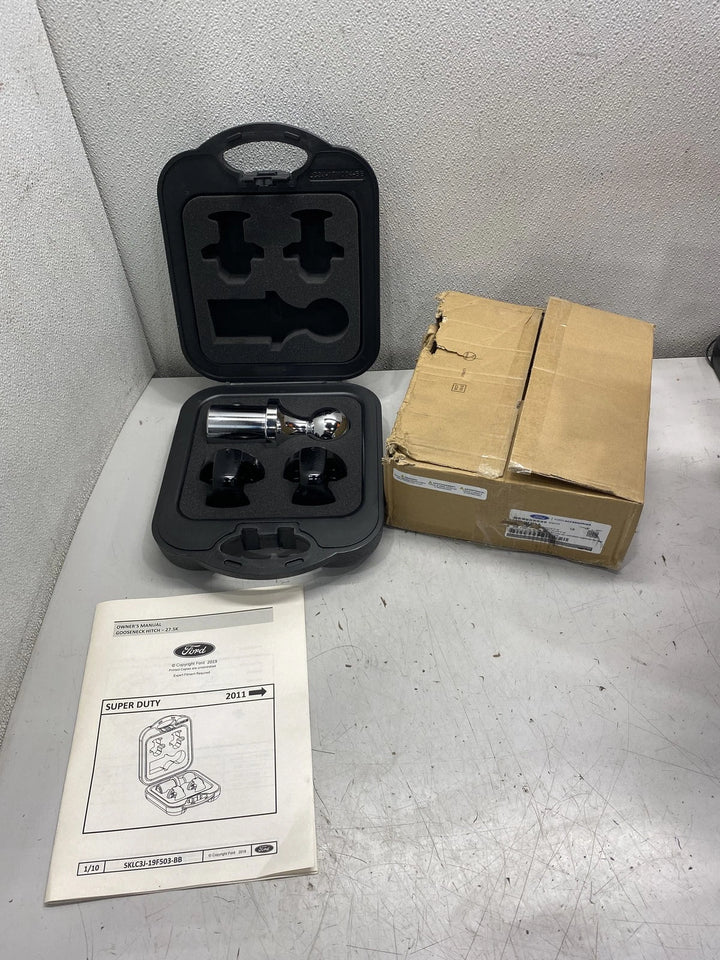 Ford LC3Z-19F503-A 27,500 Lbs GTW Gooseneck Hitch Kit