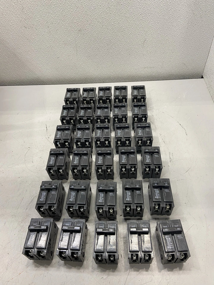 Box of 30 Eaton Circuit Breakers 30A 120/240V BR230