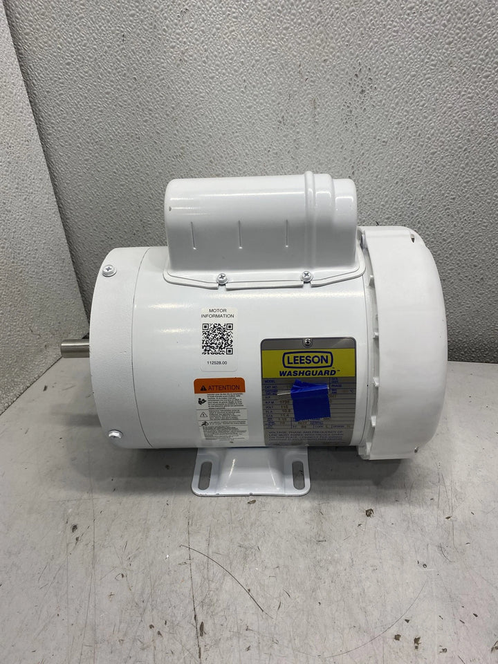 Leeson 3/4HP Washdown Motor 1-Phase 115/208-220V - White 112528.00