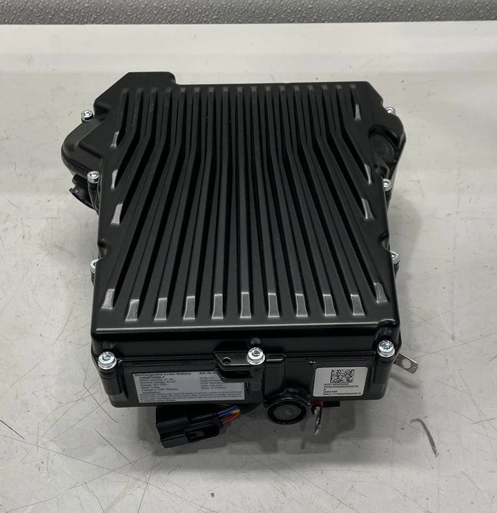 LV Traction Battery For 2025-2026 SX-E 5 21 Ah 43.2 V 907.2 Wh A20146000000