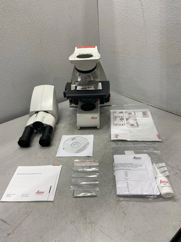 Leica DM500 Binocular Microscope DM500
