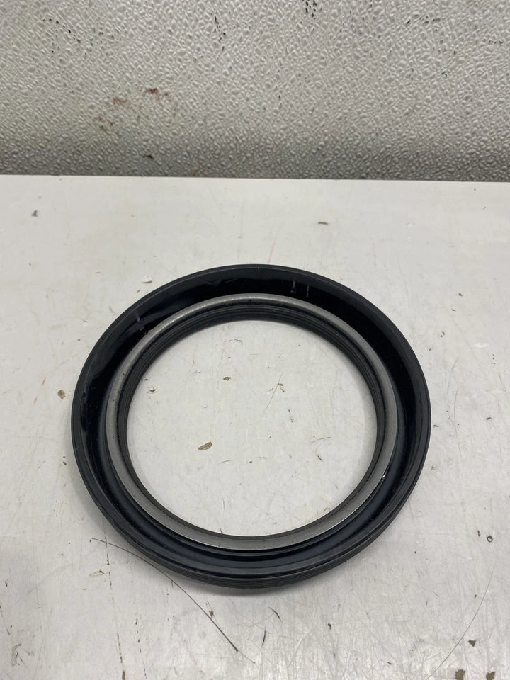 GM Parts 19409301 Wheel Seal