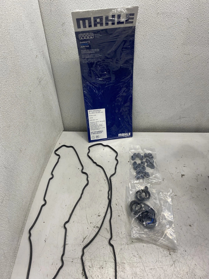 Mahle VS50684 Molded Rubber Valve Cover Gasket Set
