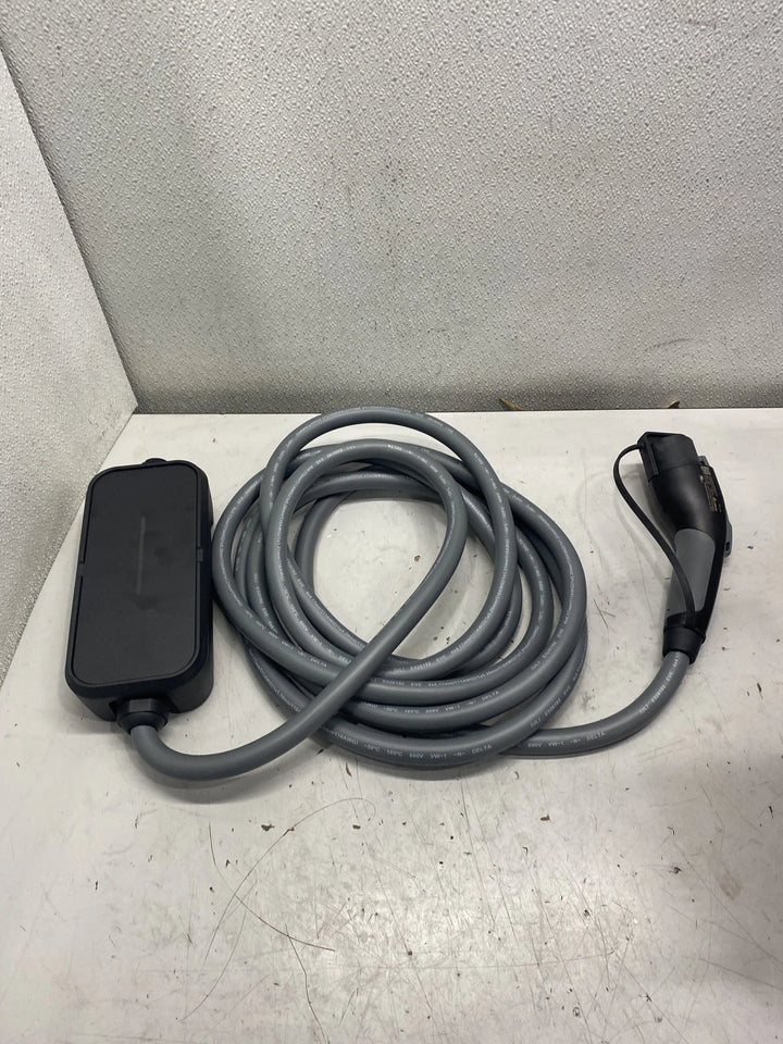 BMW Flexible Fast Charger EIAC-U9KSCWPUA02