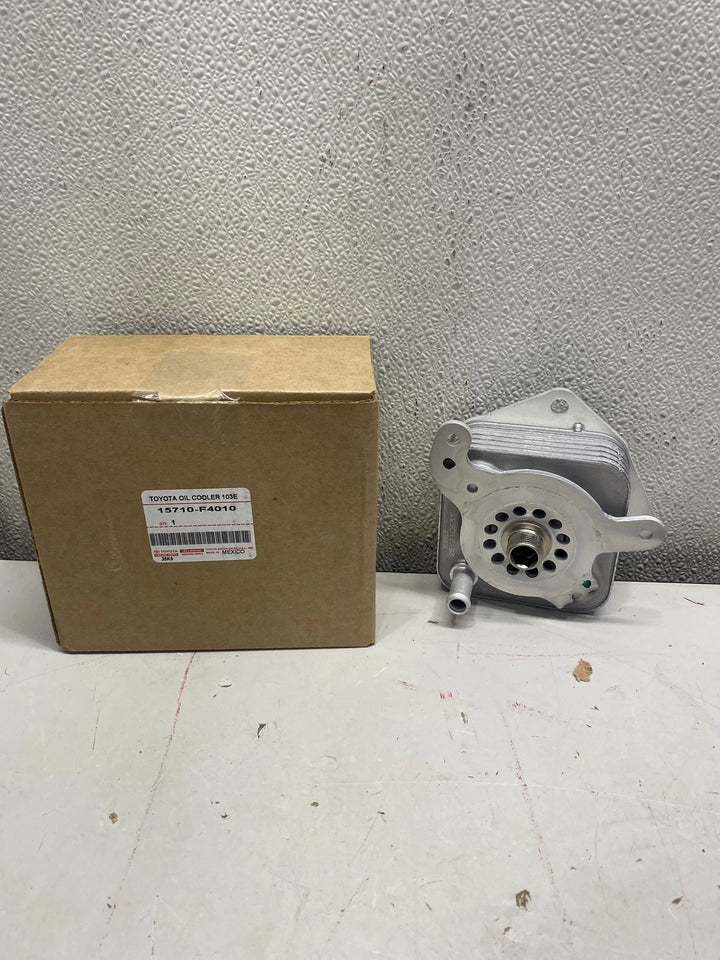 Toyota 15710-F4010 Engine Oil Cooler