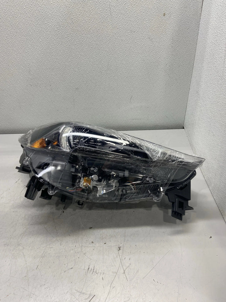 Depo Auto Parts Passenger Headlight Assembly MA2503157C