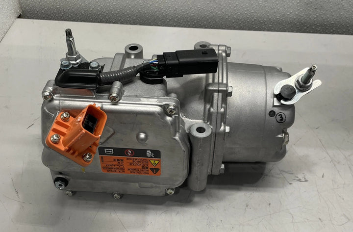 GM Air Conditioner Compressor 2016-2019 Chevrolet Malibu 4 Cyl 1.8L 84610777