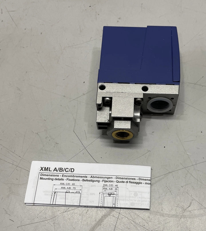 Telemecanique Sensors Control Pressure Switch XMLA160D2S13