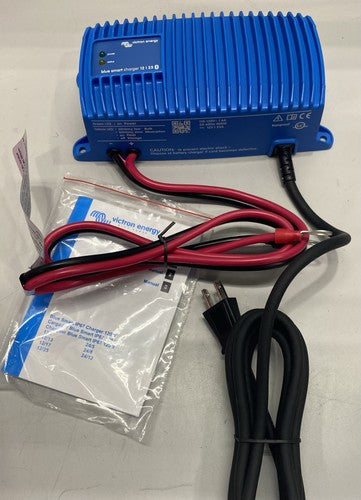 Victron Energy Blue Smart IP67 Charger 12/25 (1) 120V BPC122547106