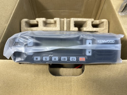 Kenwood NX-1800 UHF Mobile Chase Radio